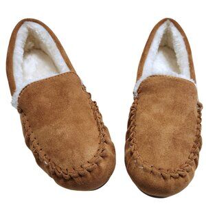 NEW Bamboo Brand Tan Furry Lined Moccasin Slippers Size 7